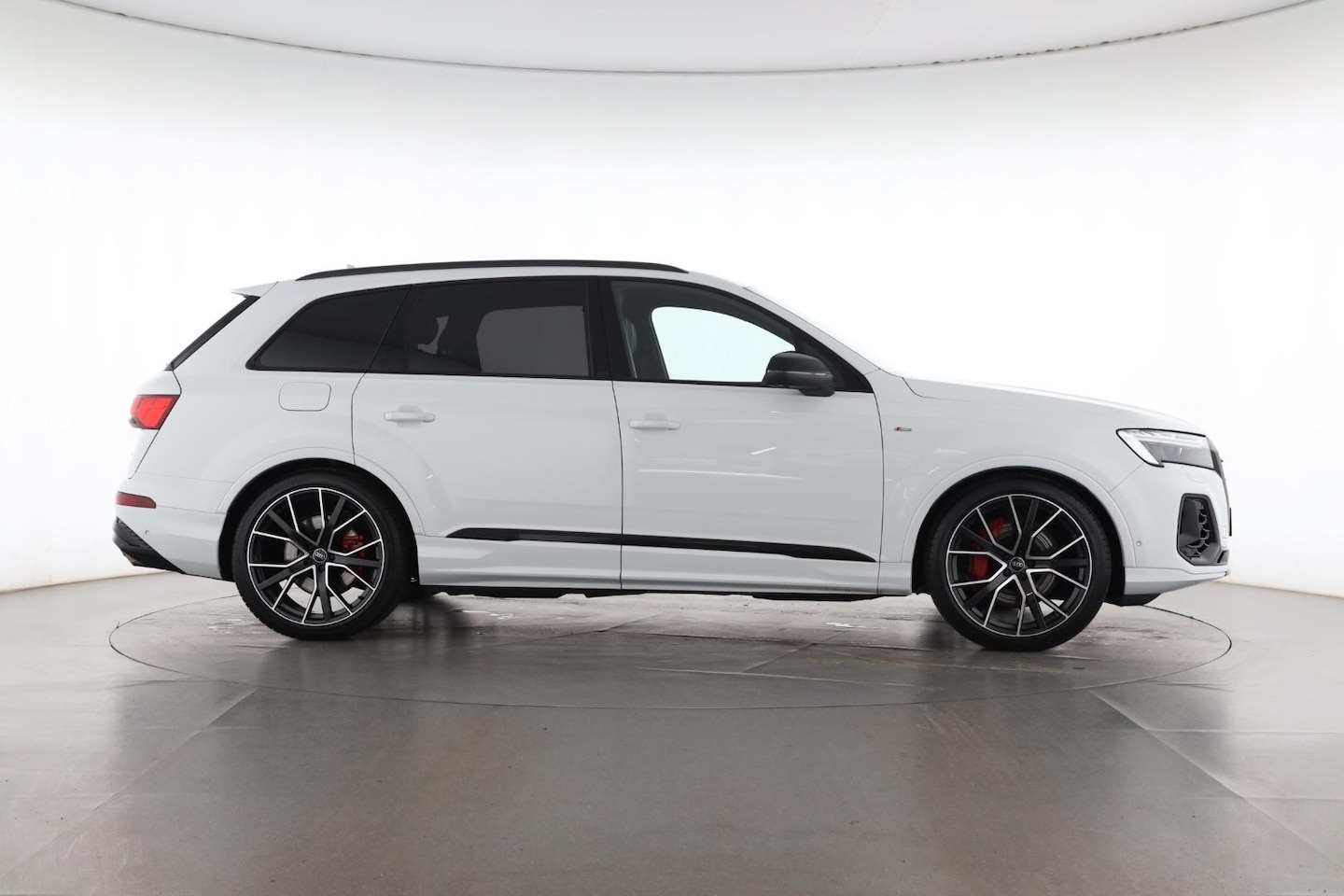 Bild über Audi Q7 SUV S line business TFSI quattro 250 kW tiptronic - für weitere Informationen kontaktieren Sie den Audi Partner