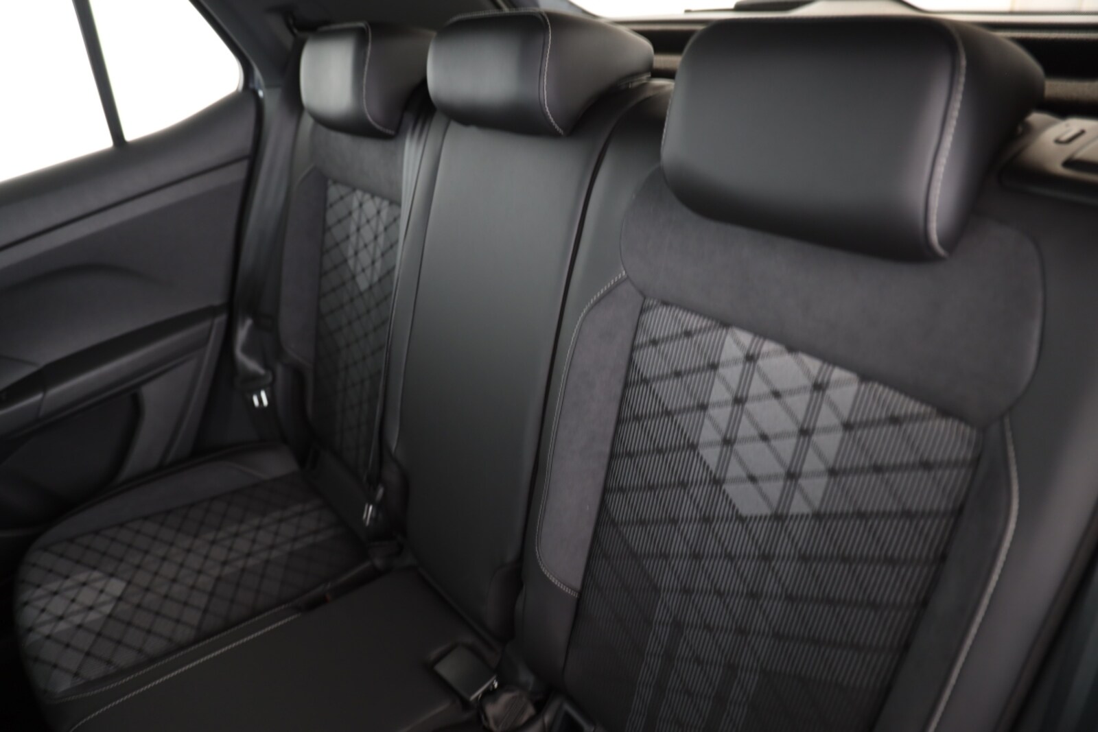 Volkswagen T-Cross – Bild 13