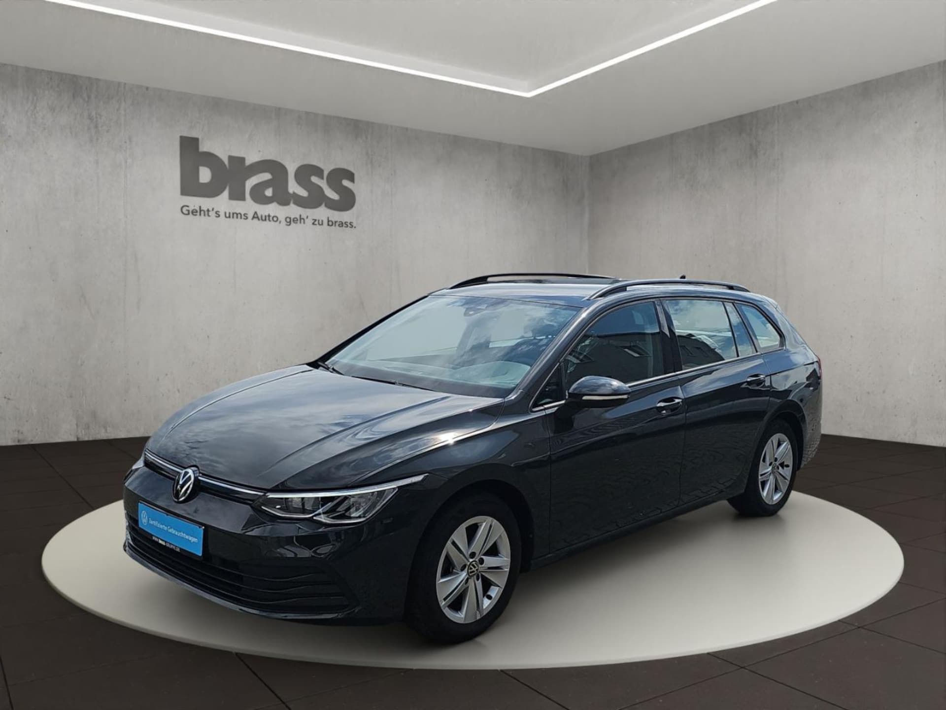 Volkswagen Golf Variant Life