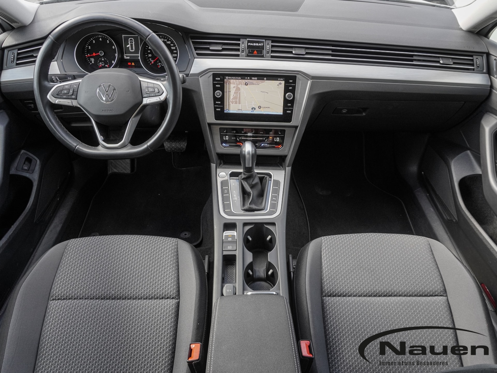 Volkswagen Passat Variant Basis-Modell
