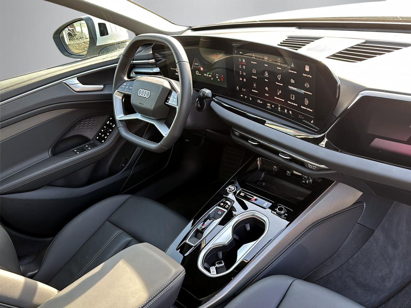 Bild über Audi A6 Avant TDI 150 kW S tronic - für weitere Informationen kontaktieren Sie den Audi Partner