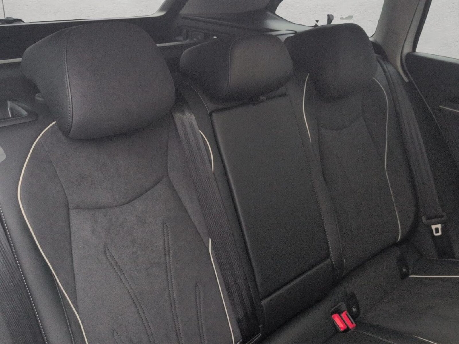 Volkswagen Passat – Bild 23