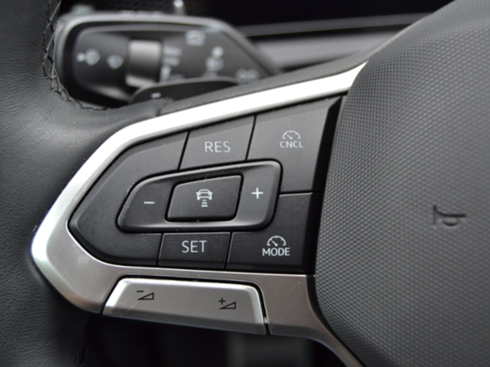 Volkswagen Tiguan – Bild 25