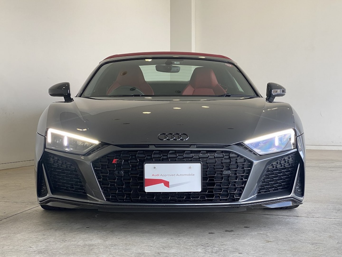 Audi R8 Spyder R8 Spyder V10 performance 5.2 FSI quattro S tronic for more details contact your dealer