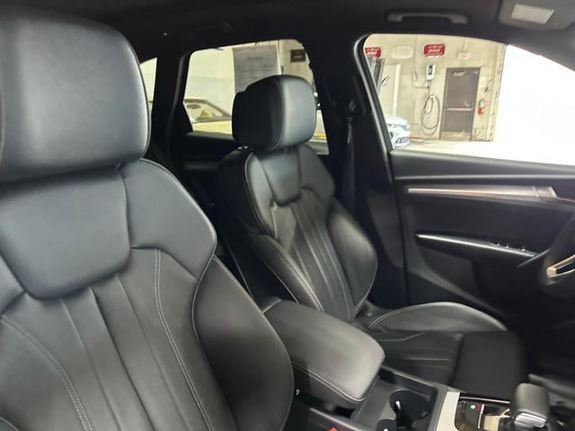 2025 Audi Q5 Premium - Photo 26