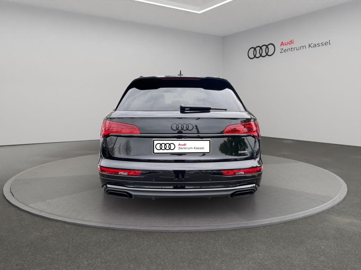 Bild über Audi Q5 40 TDI quattro 150 kW S tronic - für weitere Informationen kontaktieren Sie den Audi Partner