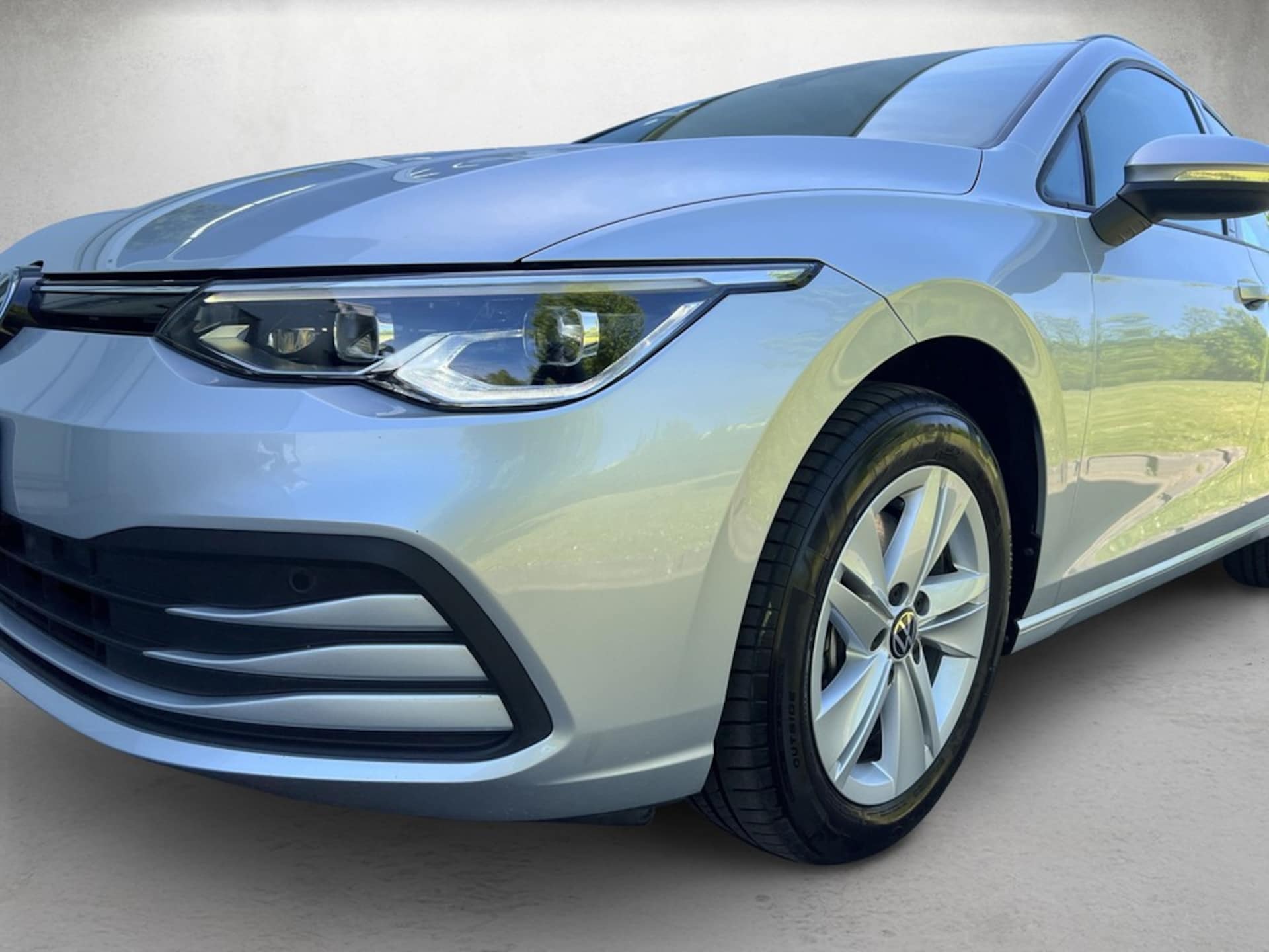 Volkswagen Golf Variant Life