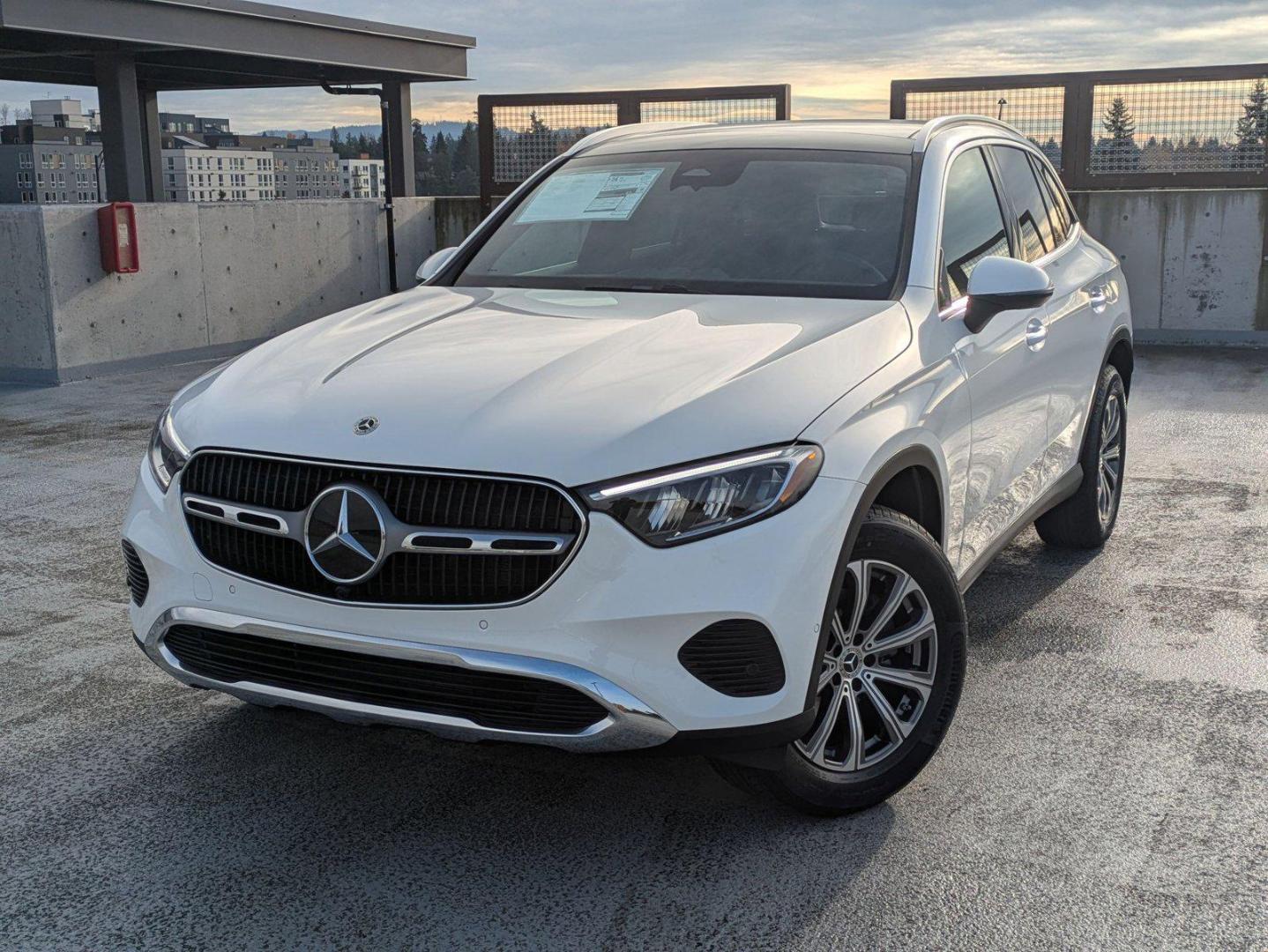 2026 Mercedes-Benz GLC