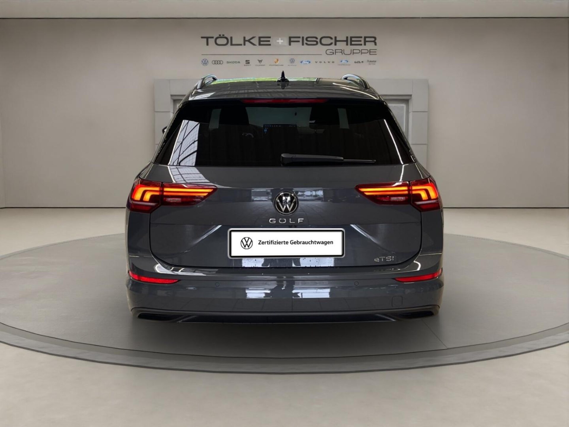 Volkswagen Golf Variant Life