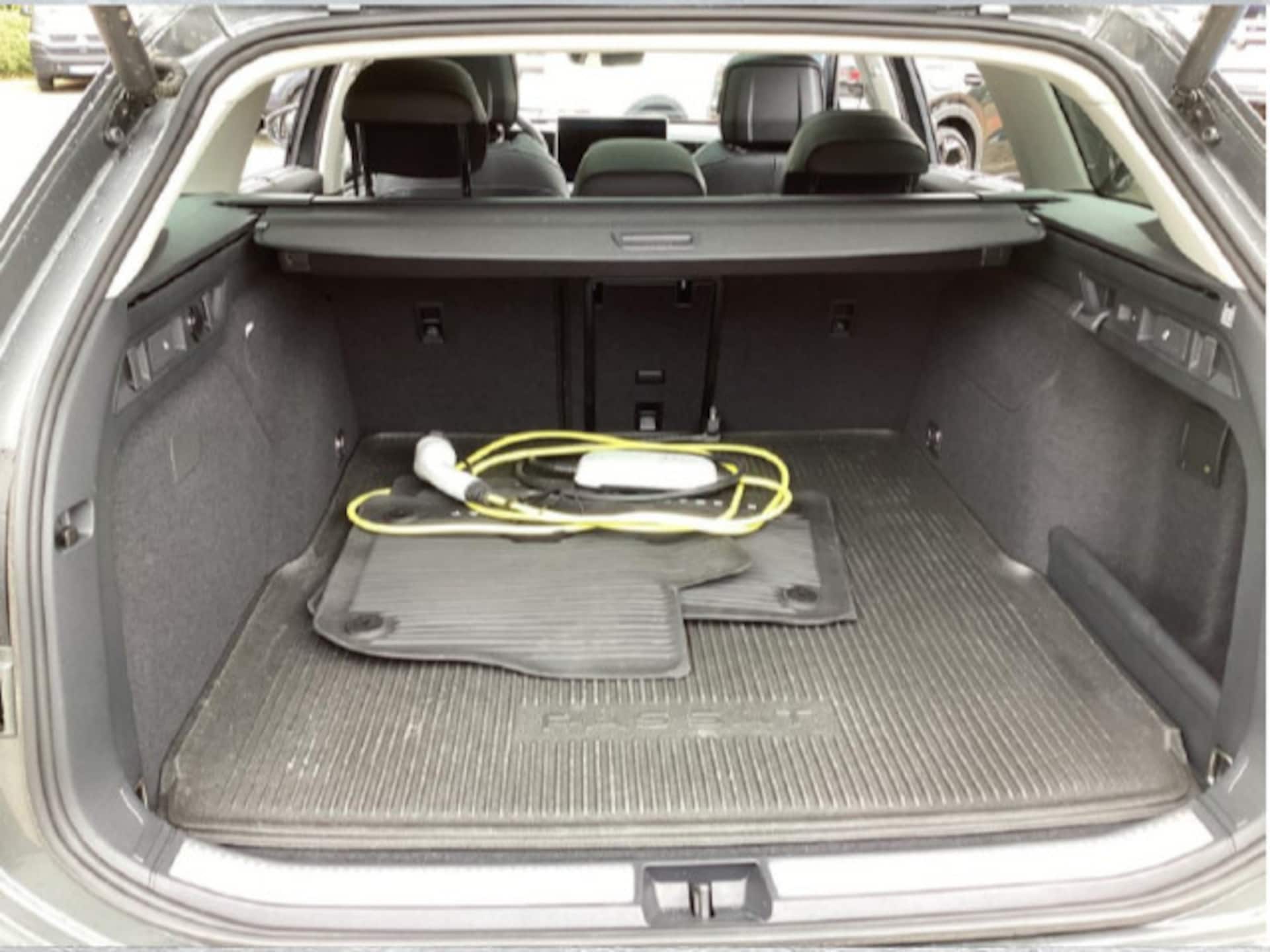 Volkswagen Passat Elegance