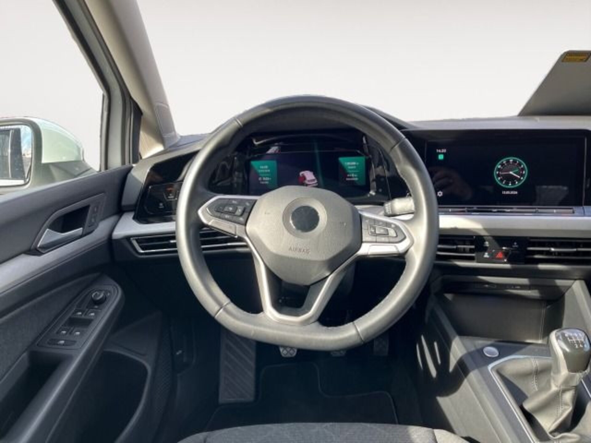 Volkswagen Golf Variant Life