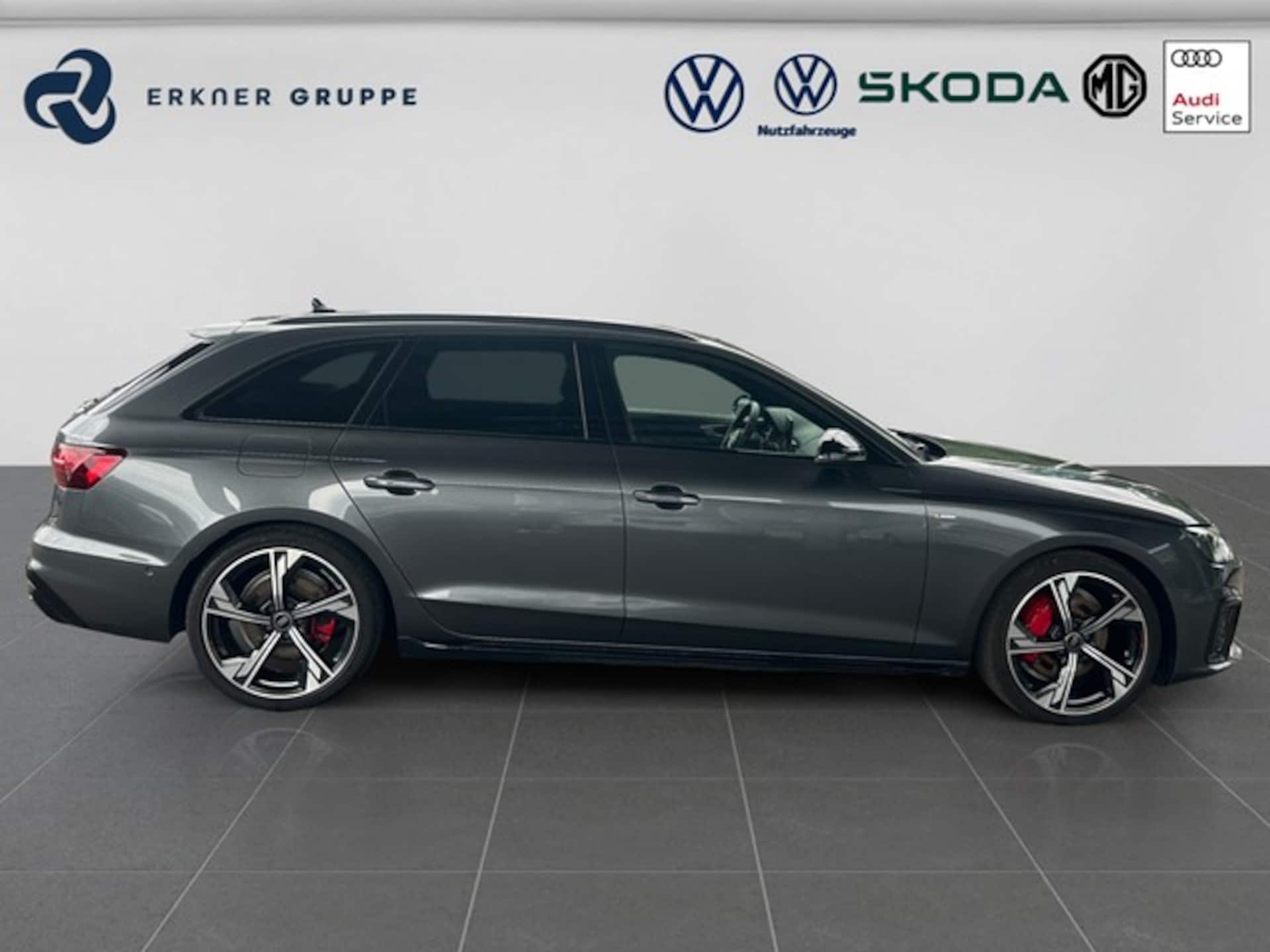 Audi A4 Avant S line