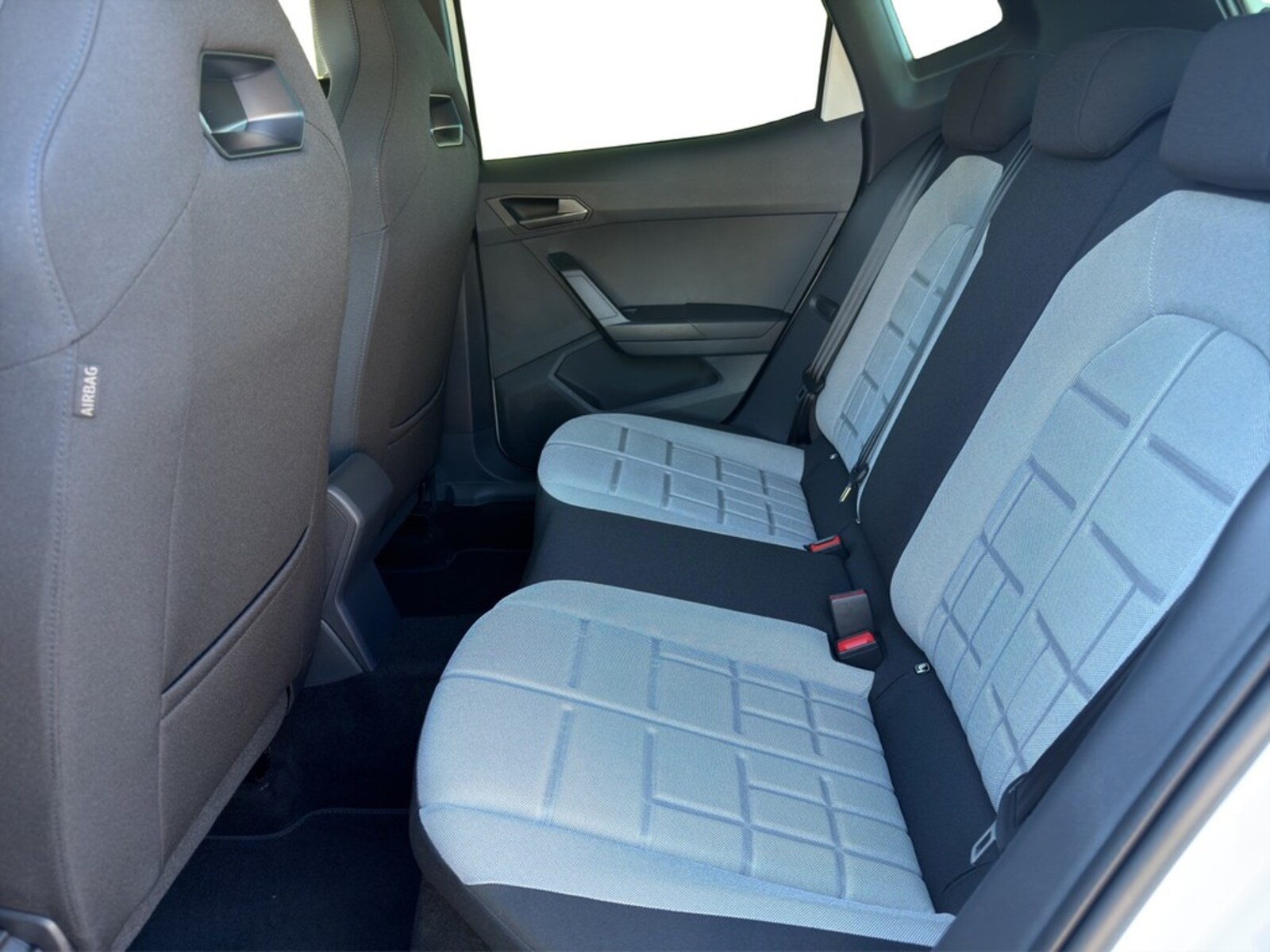 SEAT Arona – Bild 15