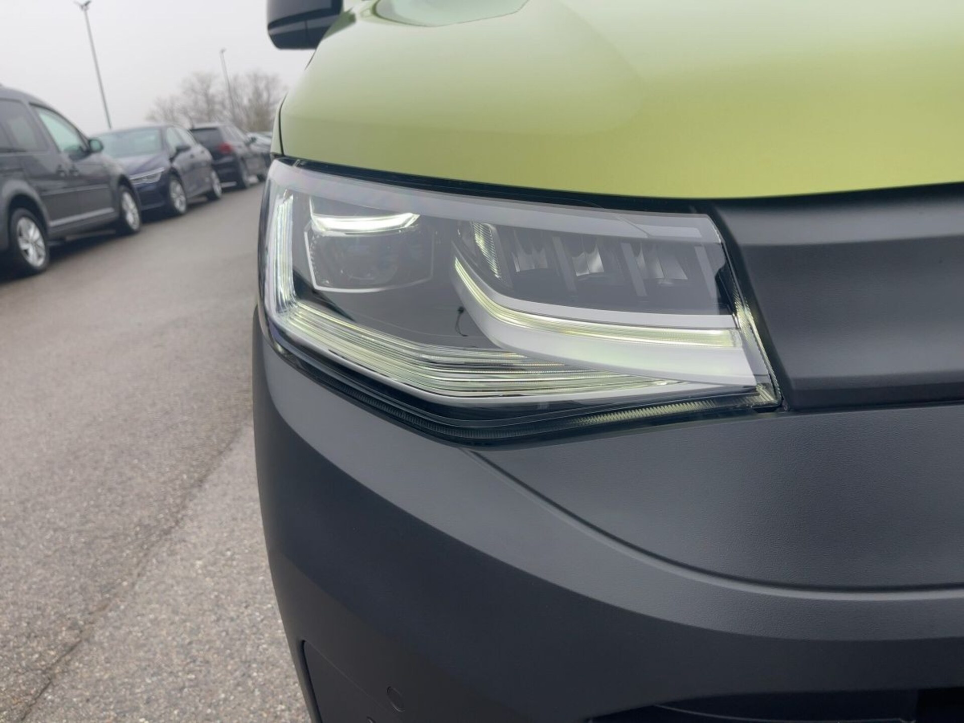 Volkswagen Caddy Basis-Modell