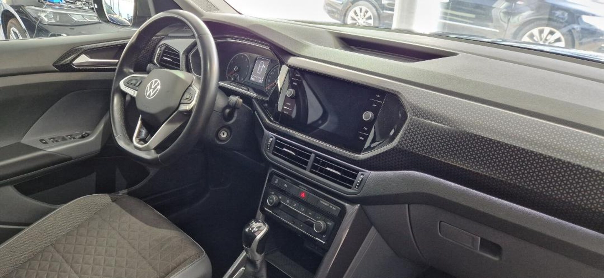 Volkswagen T-Cross Style