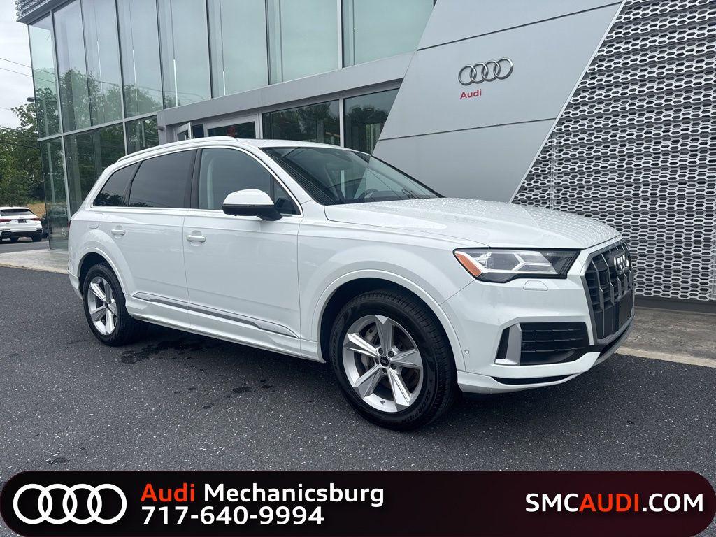 2023 Audi Q7 45 Premium quattro Tiptronic's photo