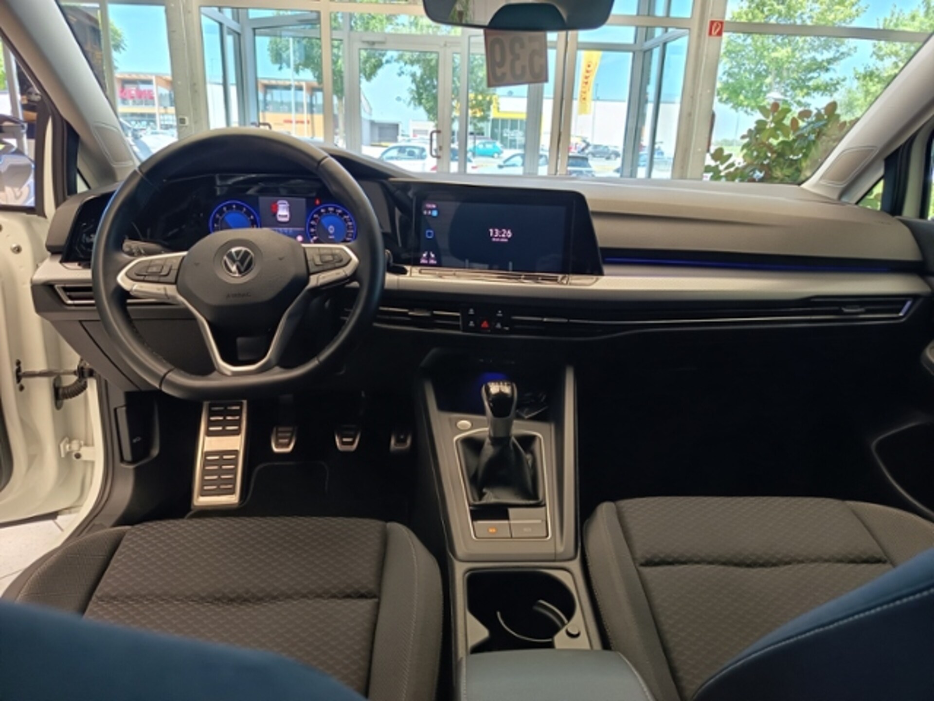 Volkswagen Golf Active