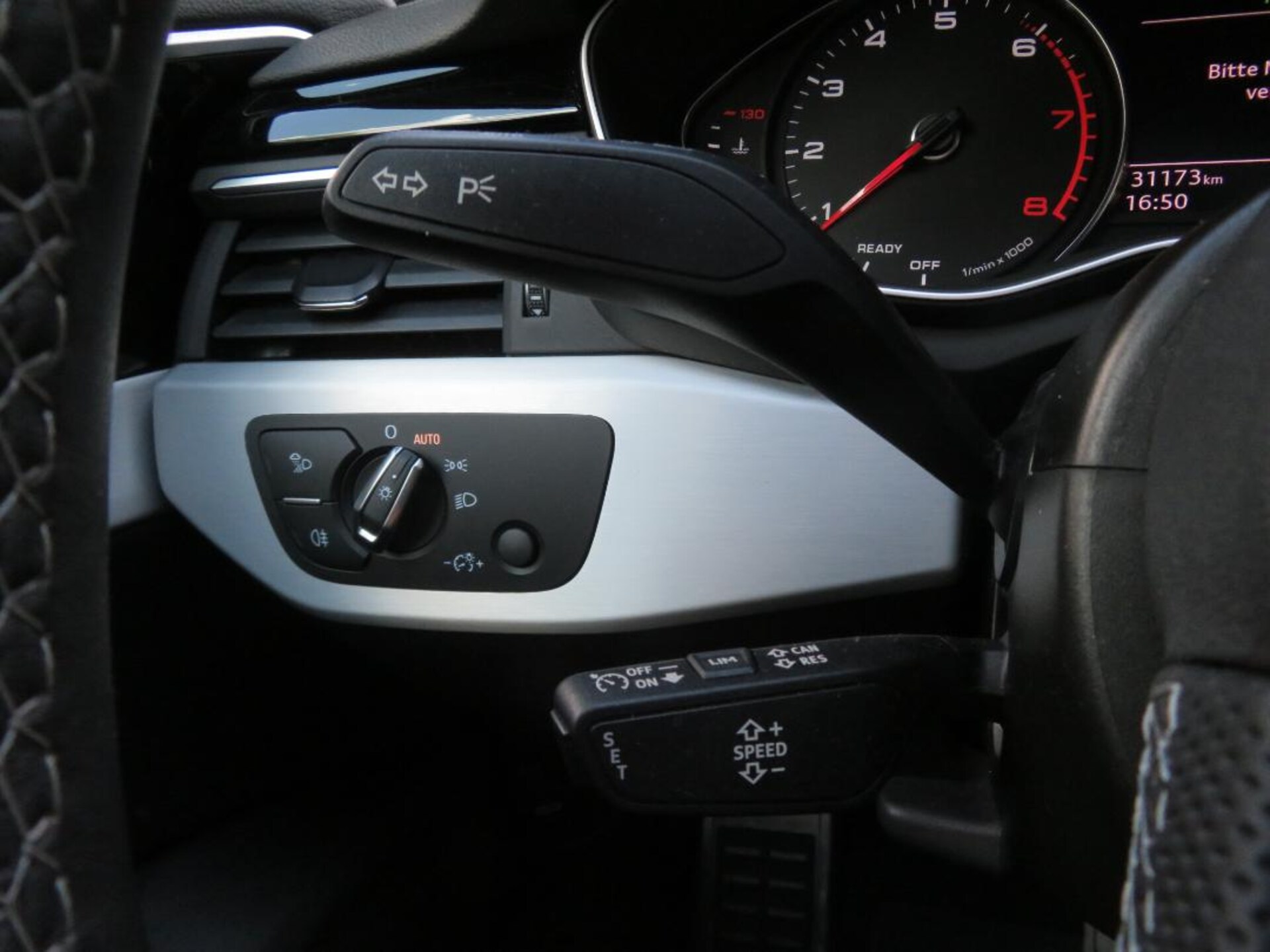 Audi A4 Avant S line