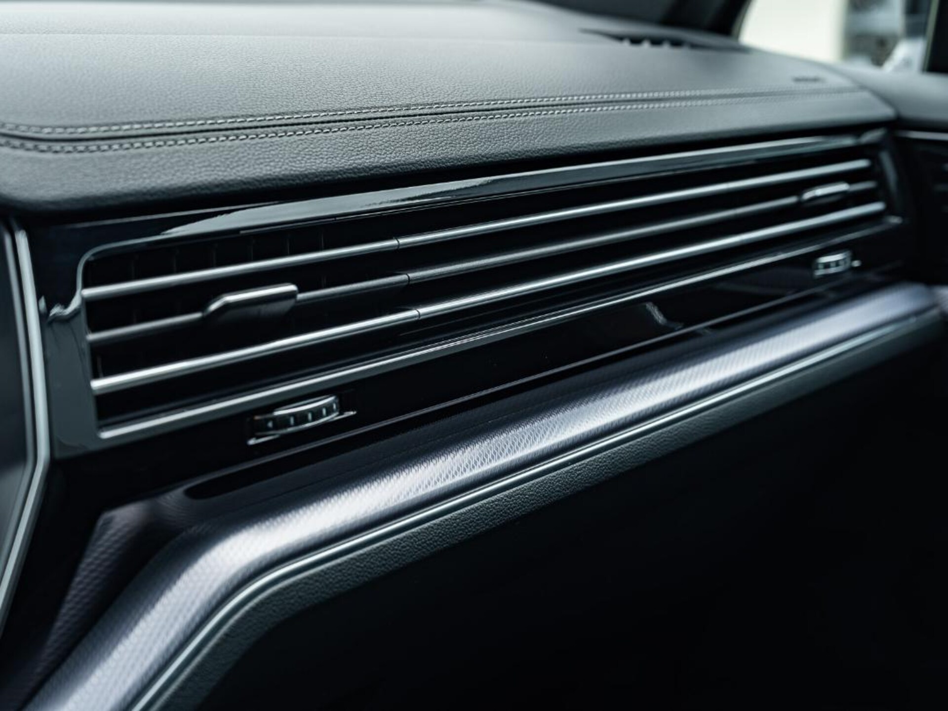 Volkswagen Touareg Basis-Modell