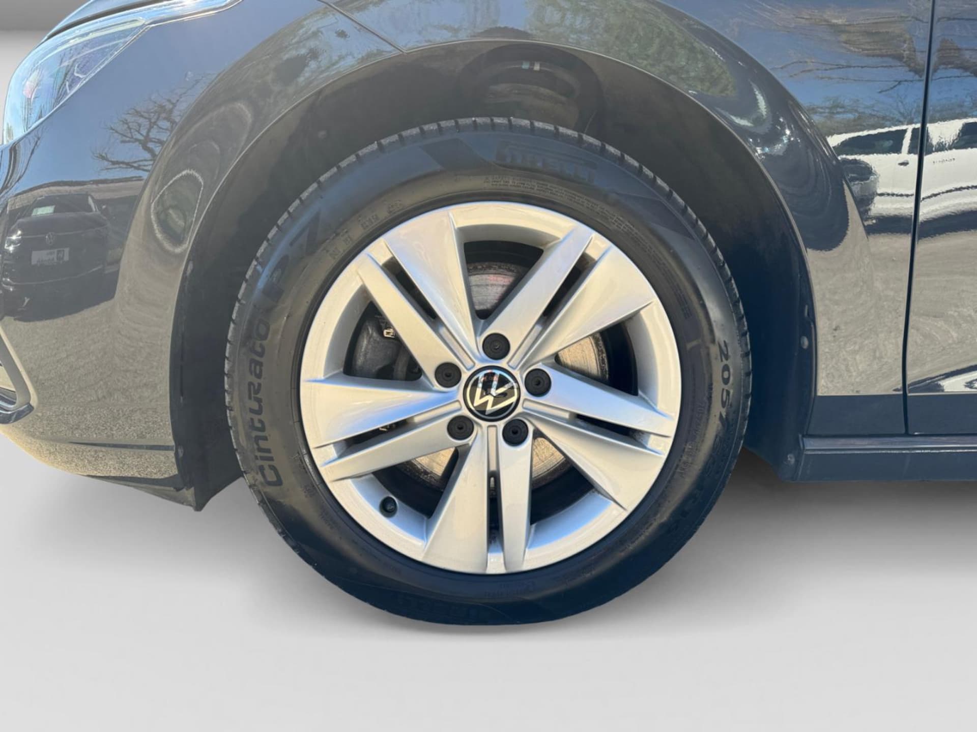 Volkswagen Golf Variant Life