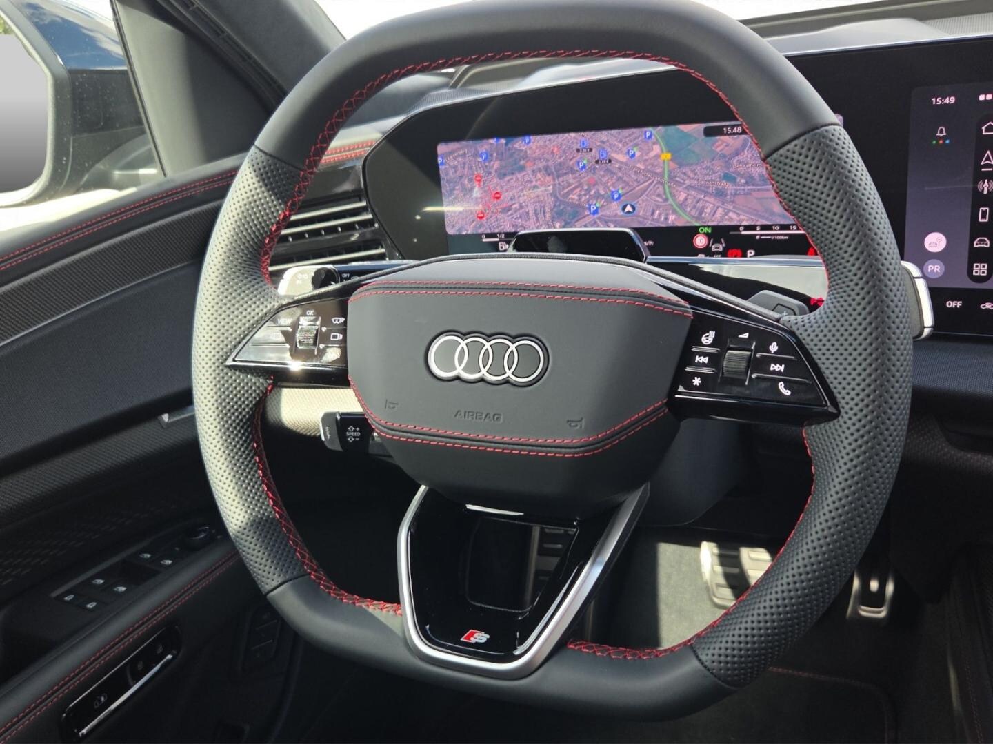 Bild über Audi Q7 SUV TDI quattro 220 kW tiptronic - für weitere Informationen kontaktieren Sie den Audi Partner