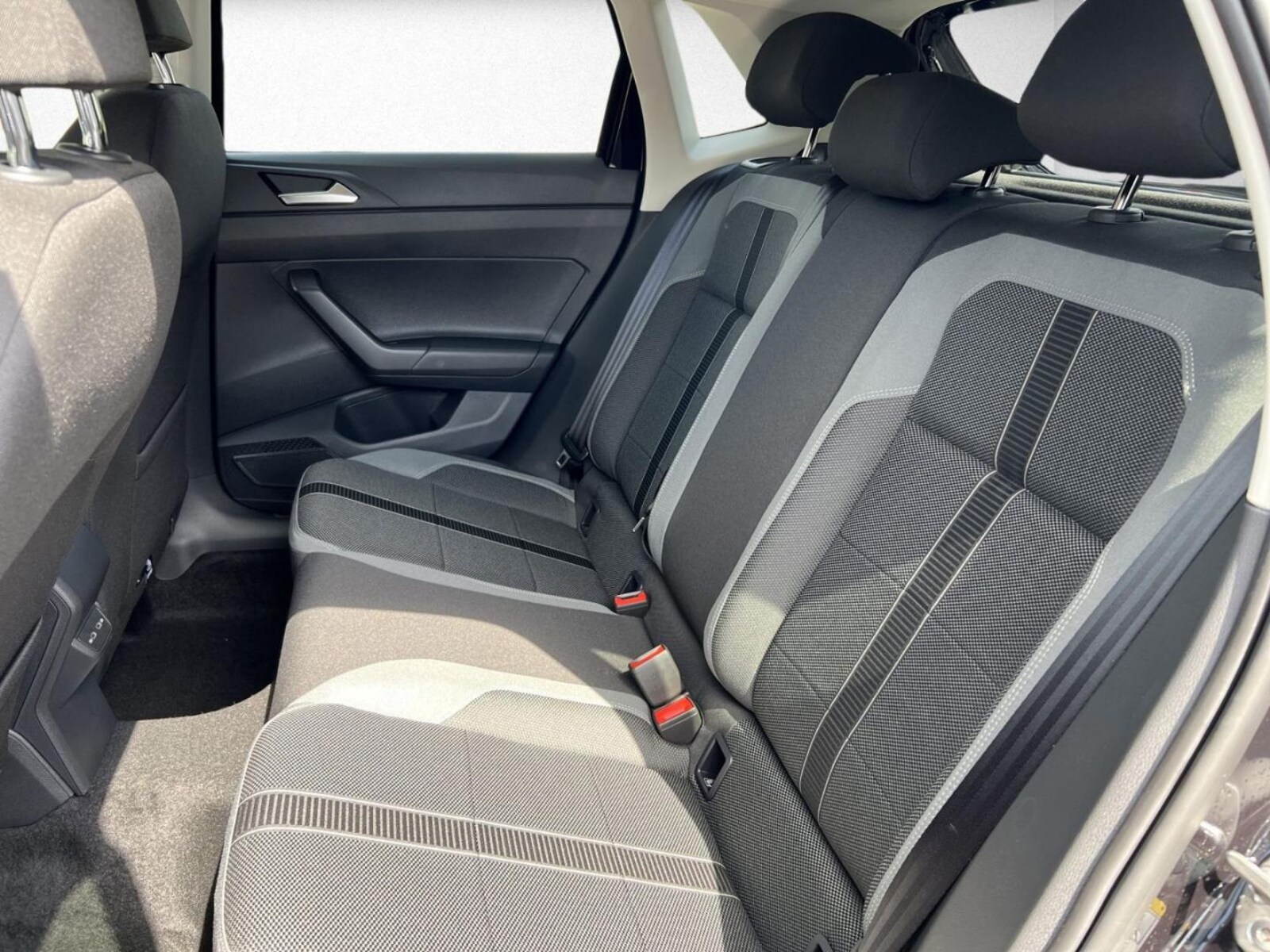 Volkswagen Polo – Bild 11