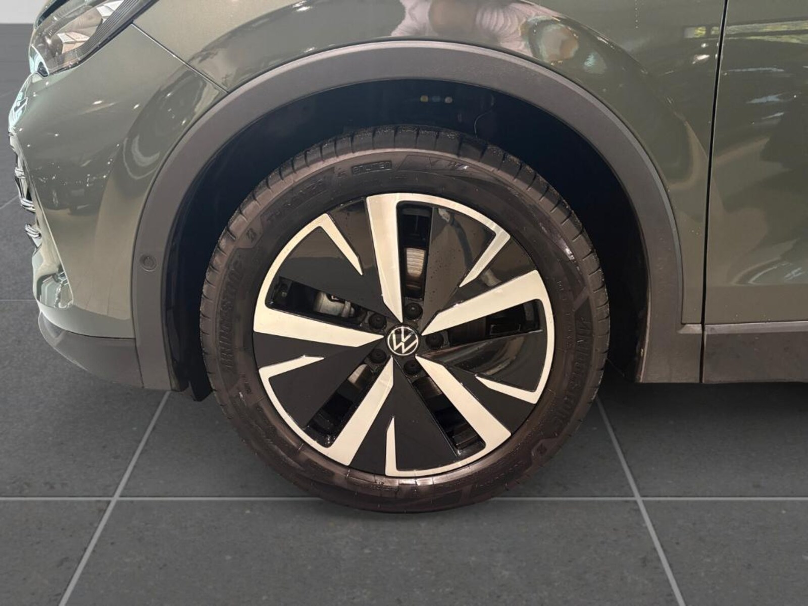 Volkswagen Tiguan – Bild 17