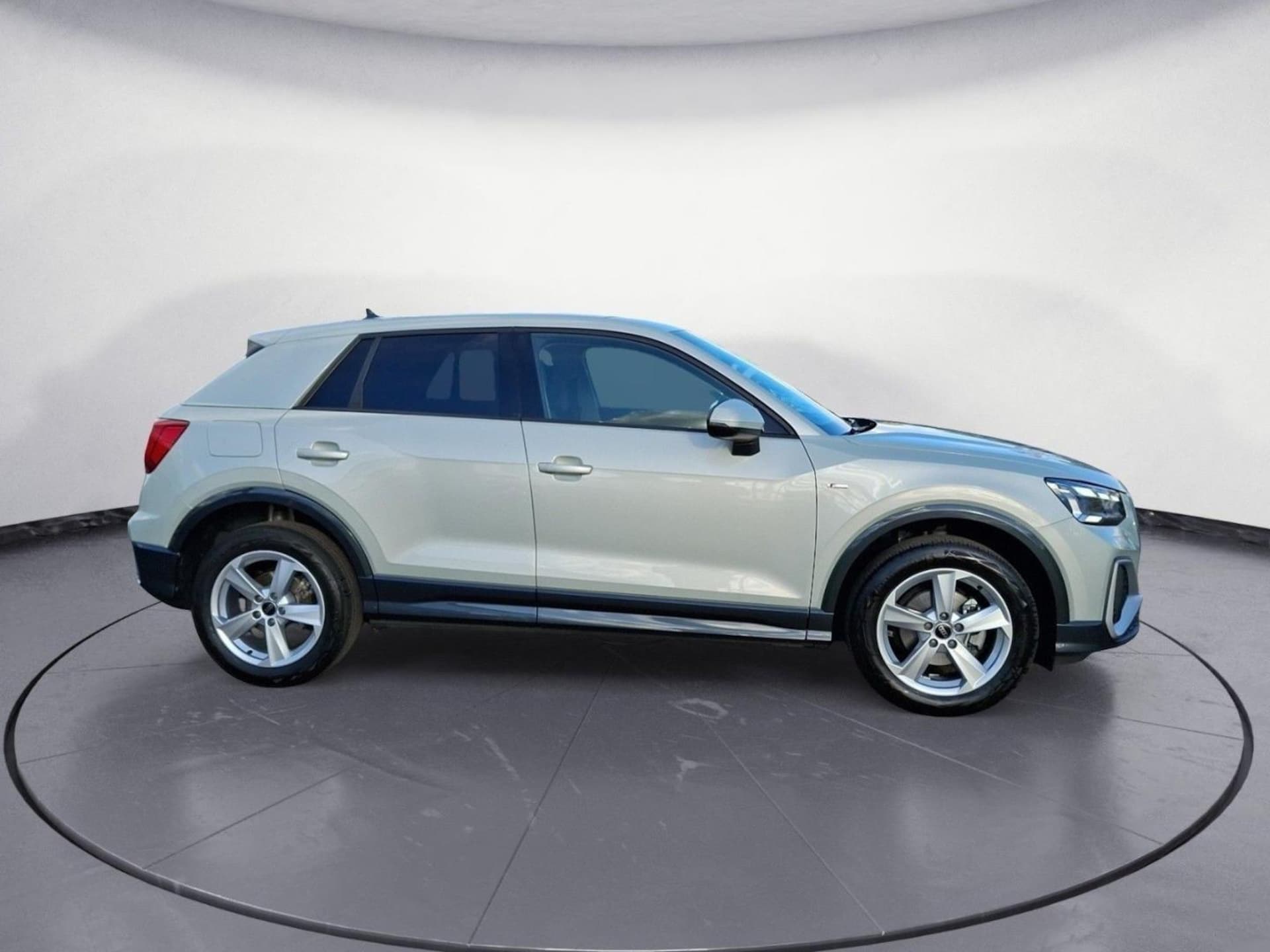 Audi Q2 S line