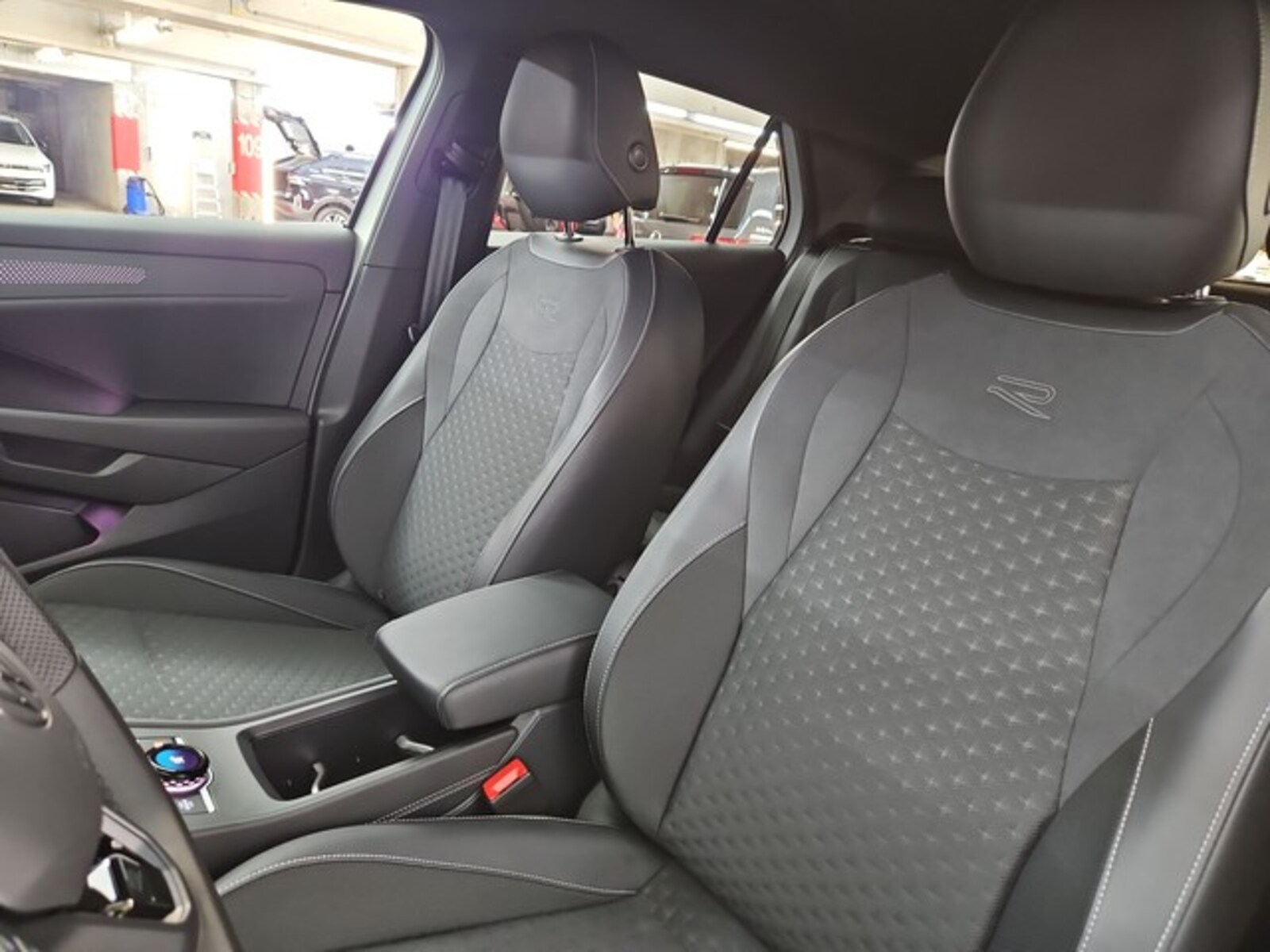 Volkswagen T-Roc – Bild 27