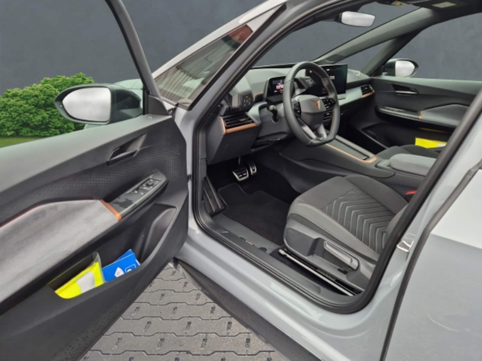 CUPRA Born