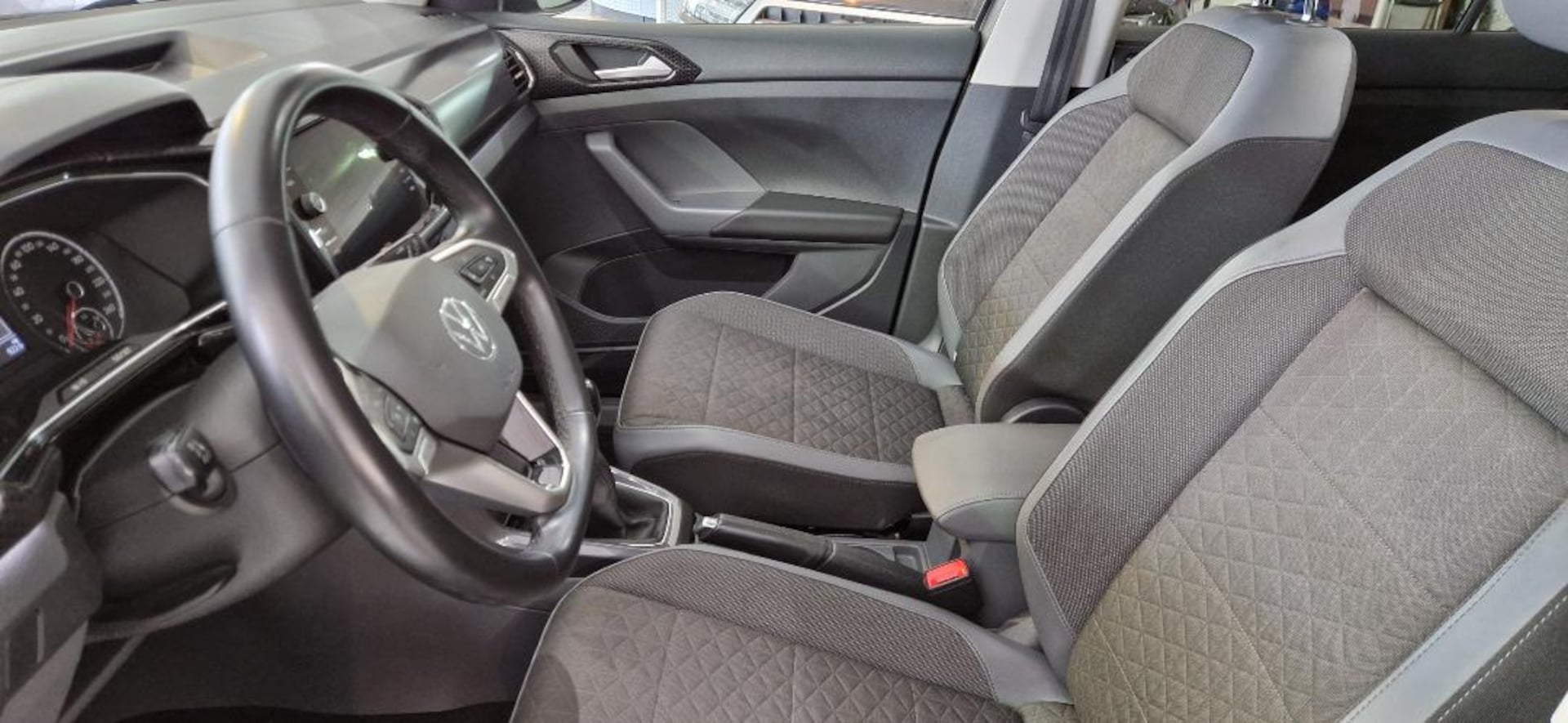 Volkswagen T-Cross Style