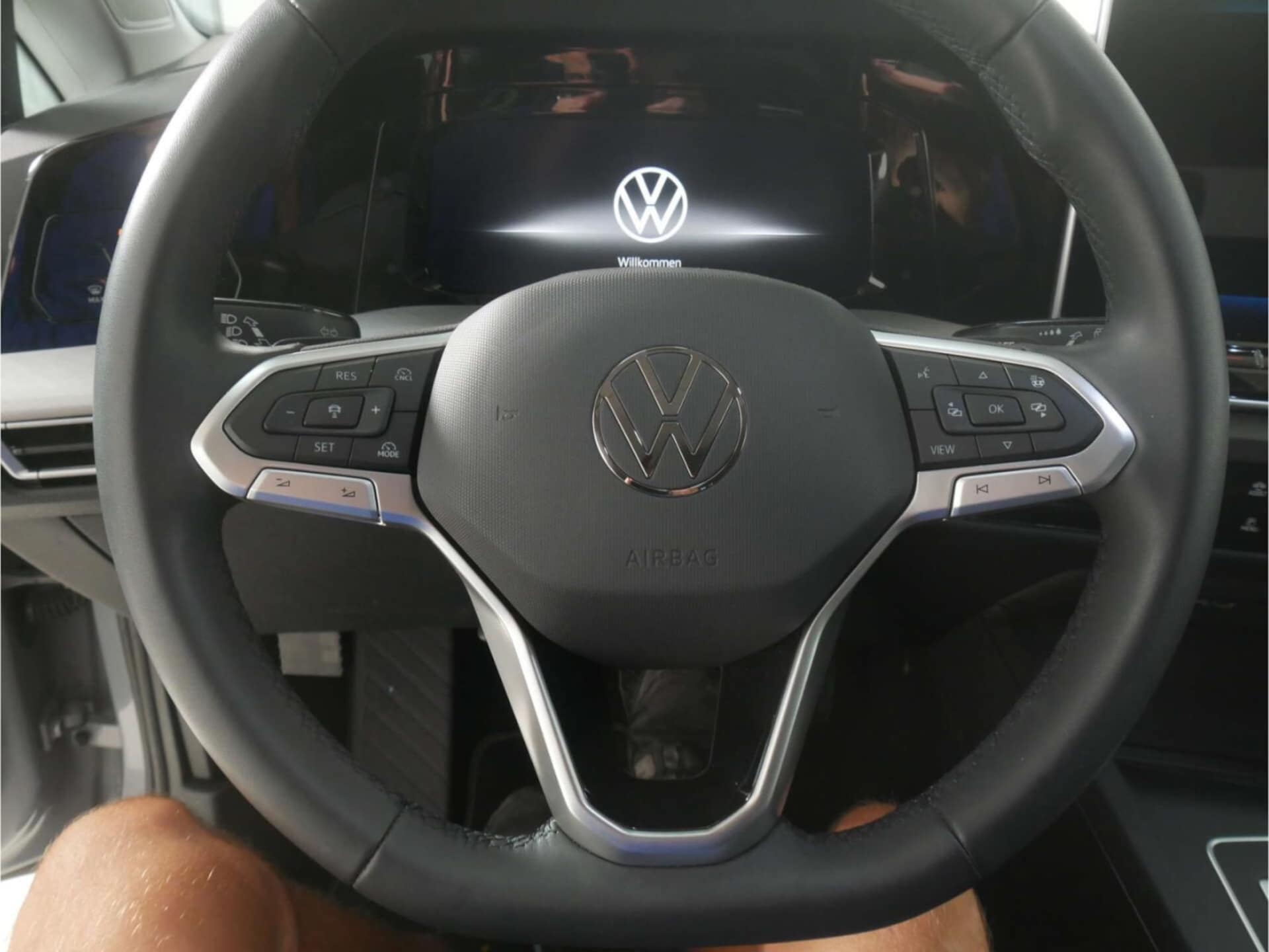 Volkswagen Golf Variant Life