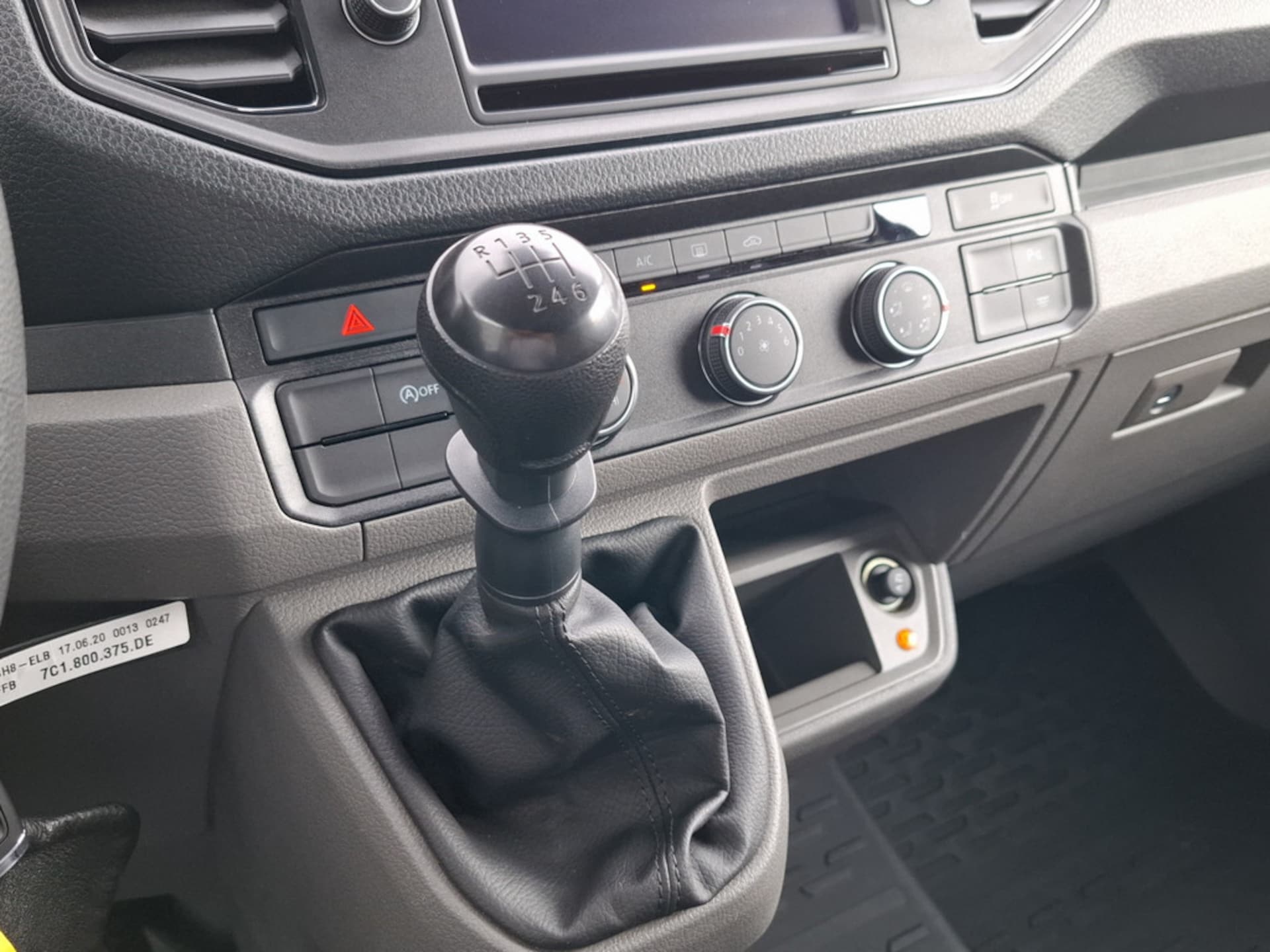Volkswagen Crafter Kasten mittlerer Radstand