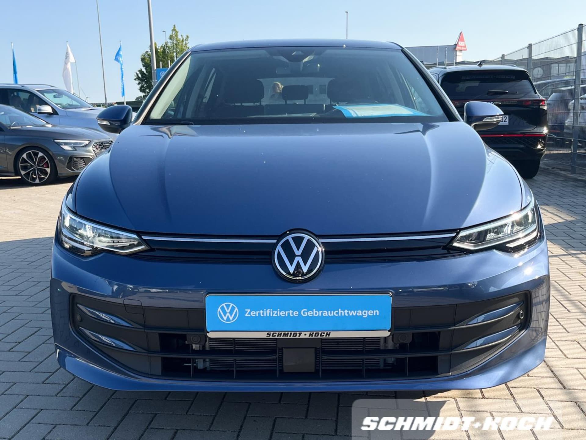 Volkswagen Golf Life