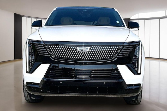 2025 Cadillac Escalade IQ