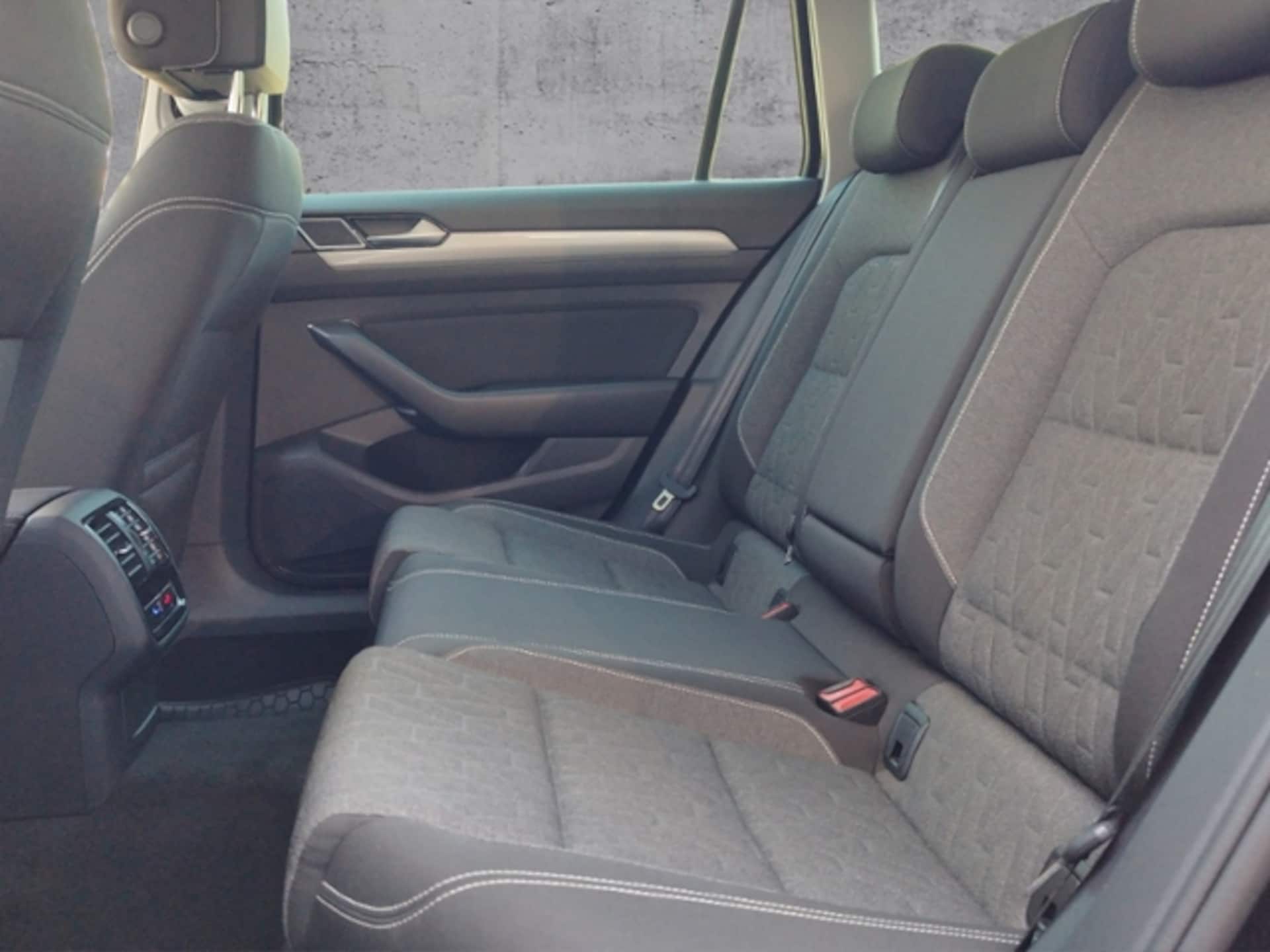 Volkswagen Passat Variant Business