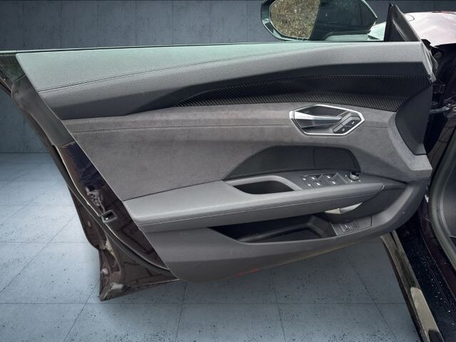 Image about Audi e-tron GT e-tron quattro