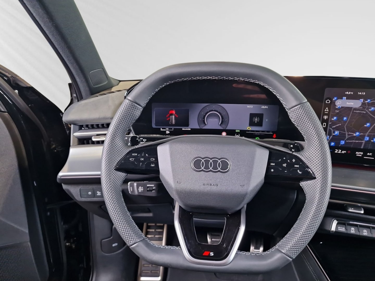 Bild über Audi Q3 SUV TFSI 110 kW S tronic - für weitere Informationen kontaktieren Sie den Audi Partner