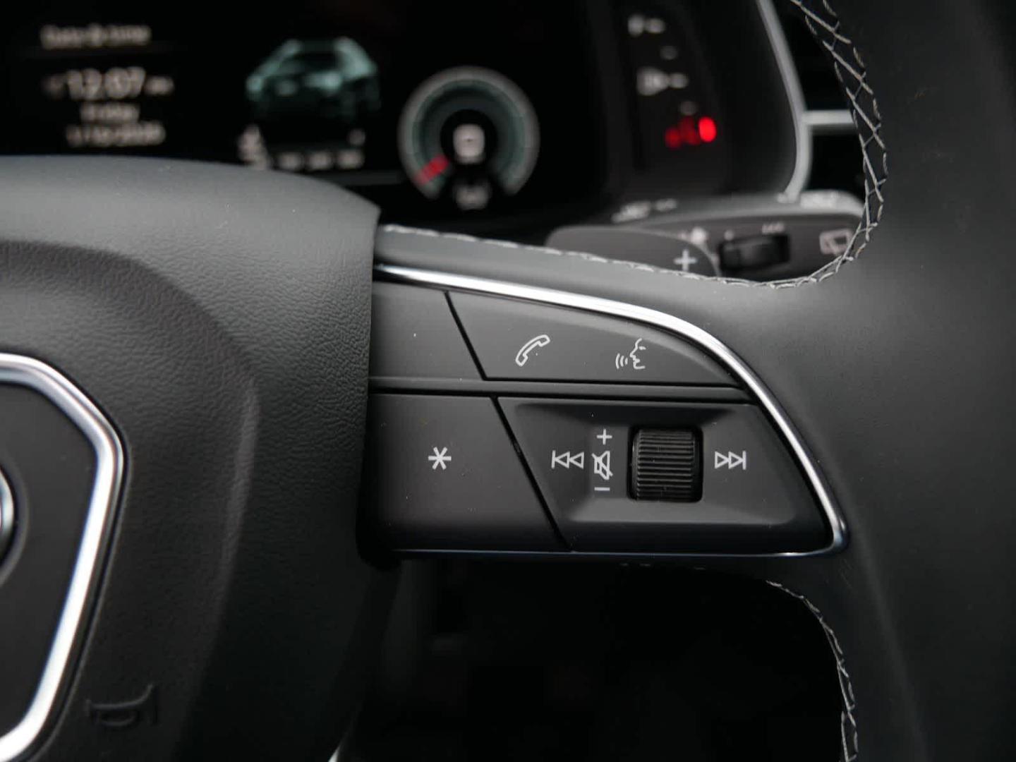 2026 Audi Q8 Premium Plus - Photo 27
