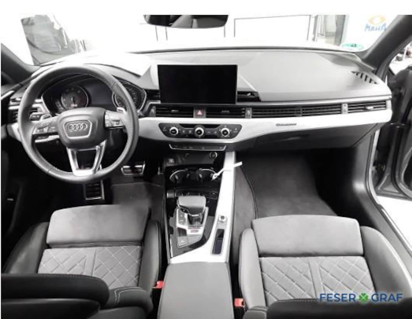 Bild über Audi RS 4 Avant TFSI quattro tiptronic - für weitere Informationen kontaktieren Sie den Audi Partner