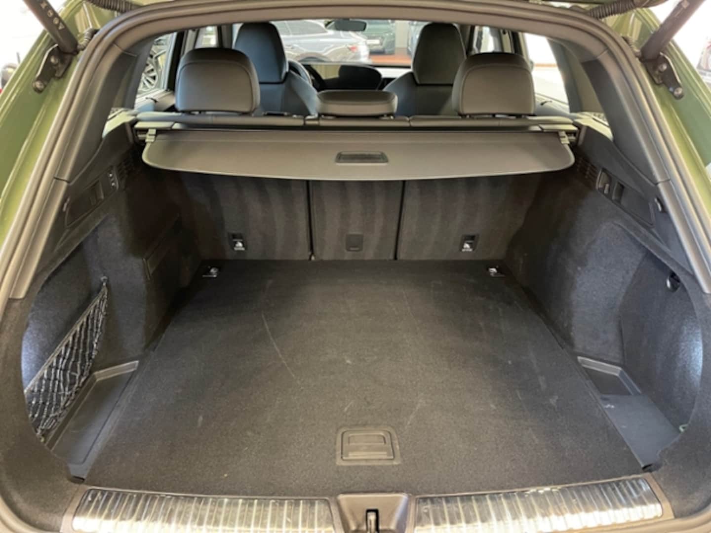 Bild über Audi Q5 SUV TDI quattro 150 kW S tronic - für weitere Informationen kontaktieren Sie den Audi Partner