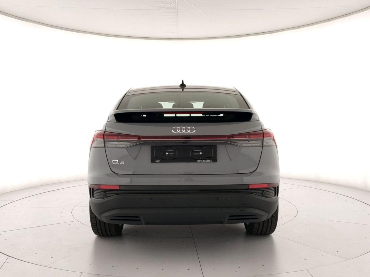 Immagine di Audi Q4 Sportback e-tron Business 45 e-tron 210,00 kW - Vista: for more details contact your dealer