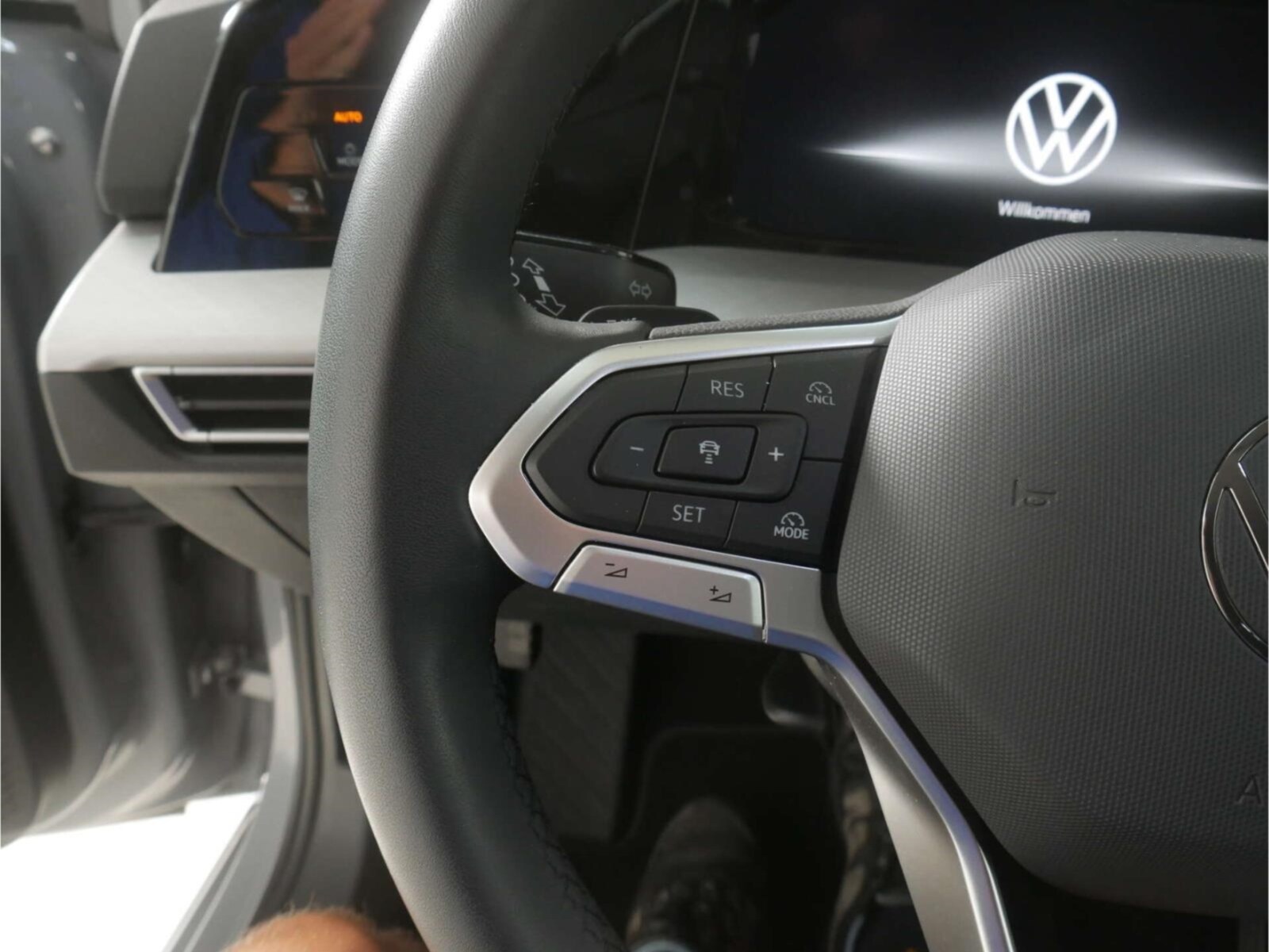 Volkswagen Golf Variant – Bild 13