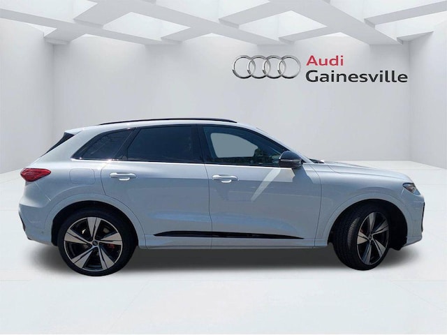 2026 Audi SQ5