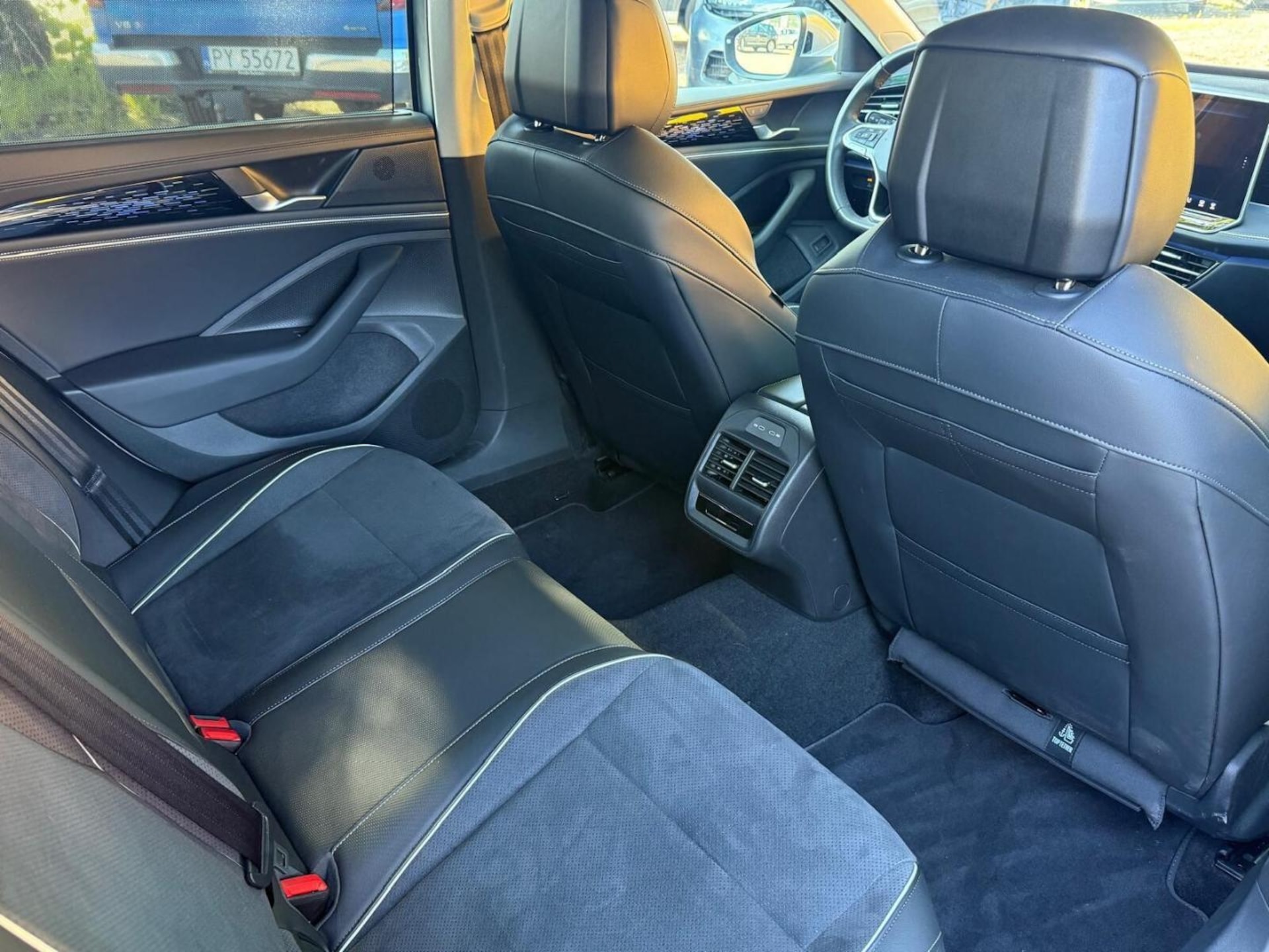Volkswagen Passat Business
