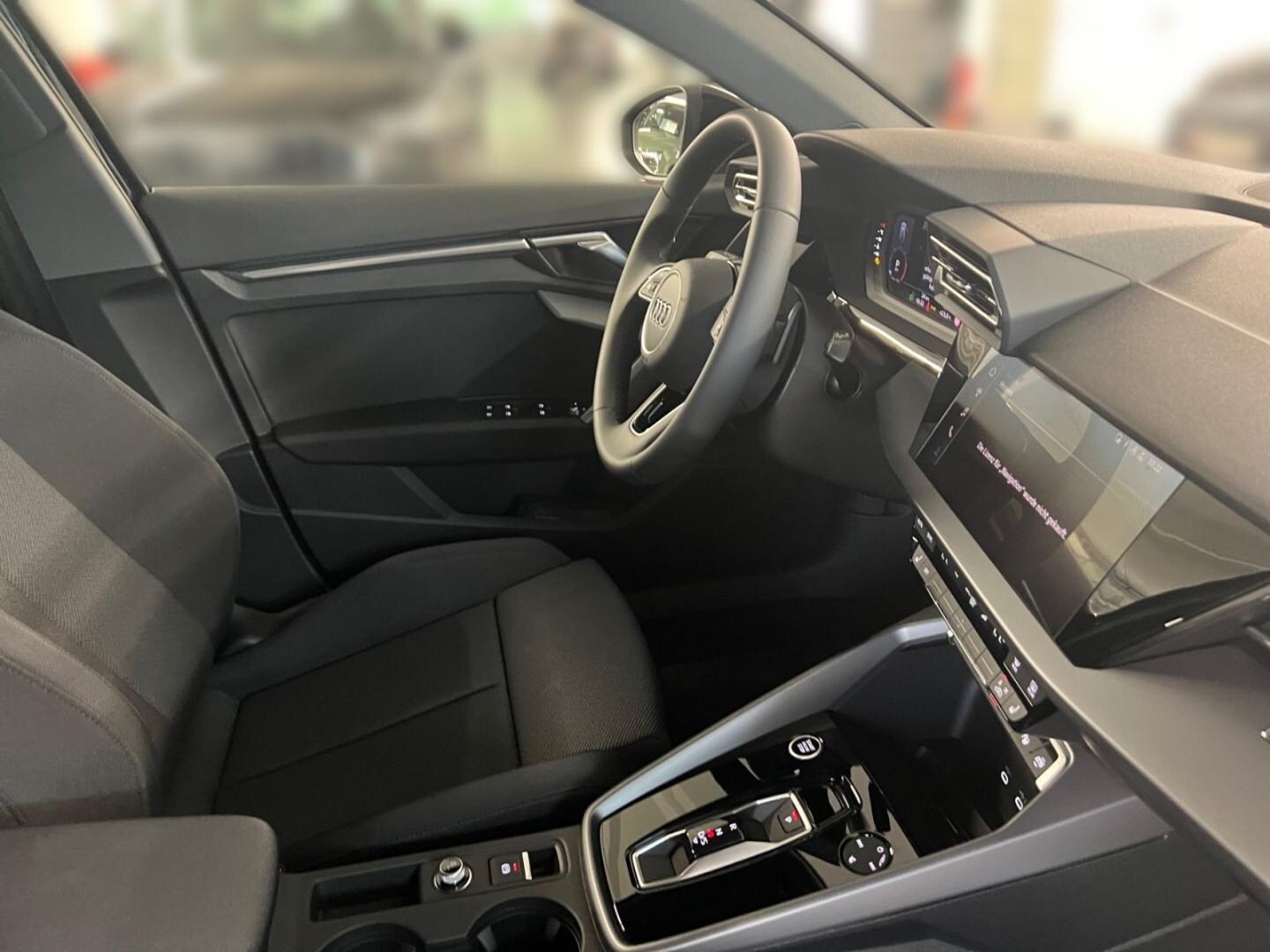 Bild über Audi A3 Sportback TDI S tronic - für weitere Informationen kontaktieren Sie den Audi Partner