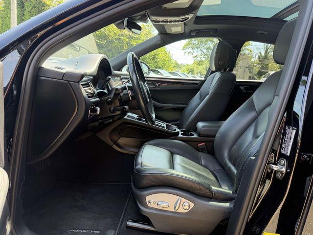 2023 Porsche Macan