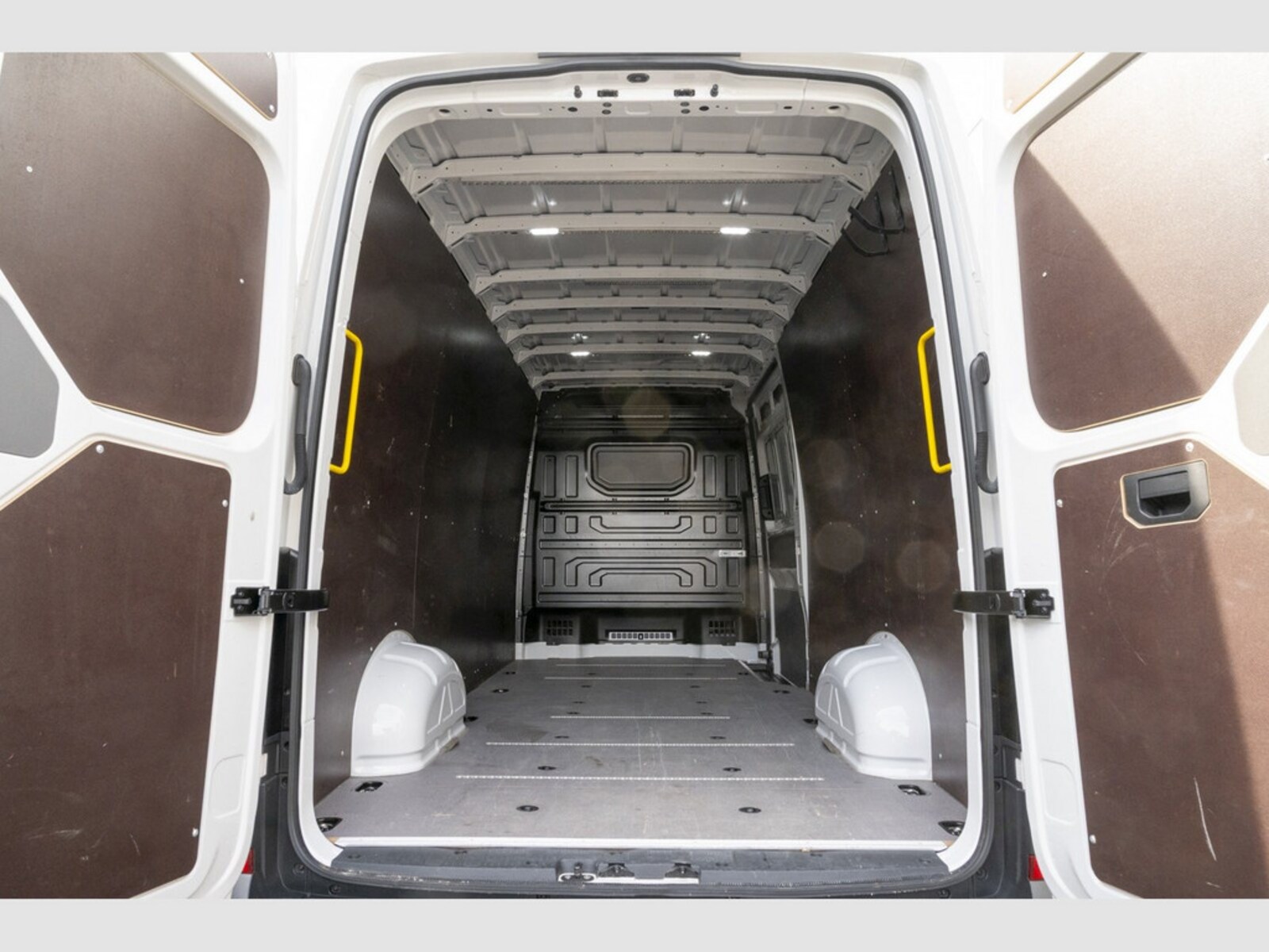 Volkswagen Crafter Kasten langer Radstand – Bild 5