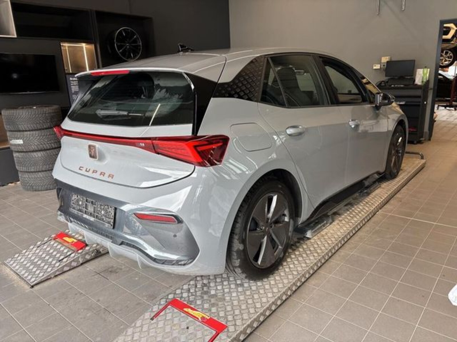 CUPRA Born – Bild 2
