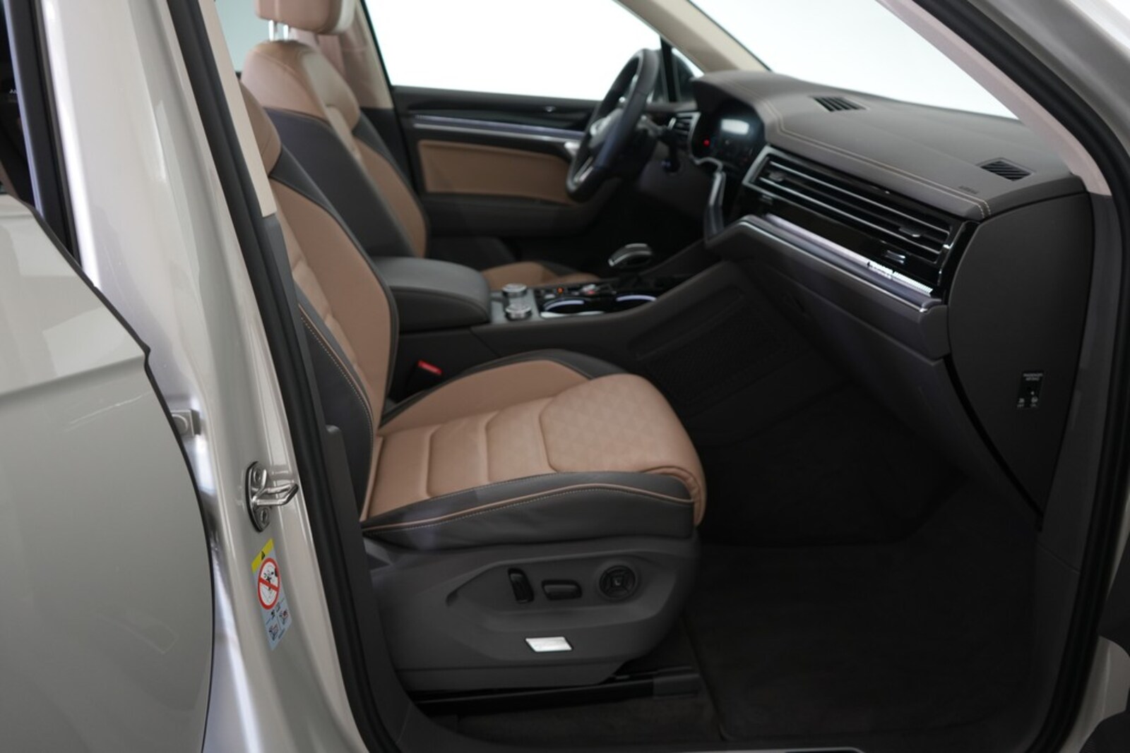 Volkswagen Touareg – Bild 10
